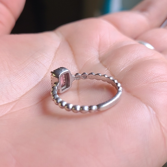 Ring - Picture 4 of 5